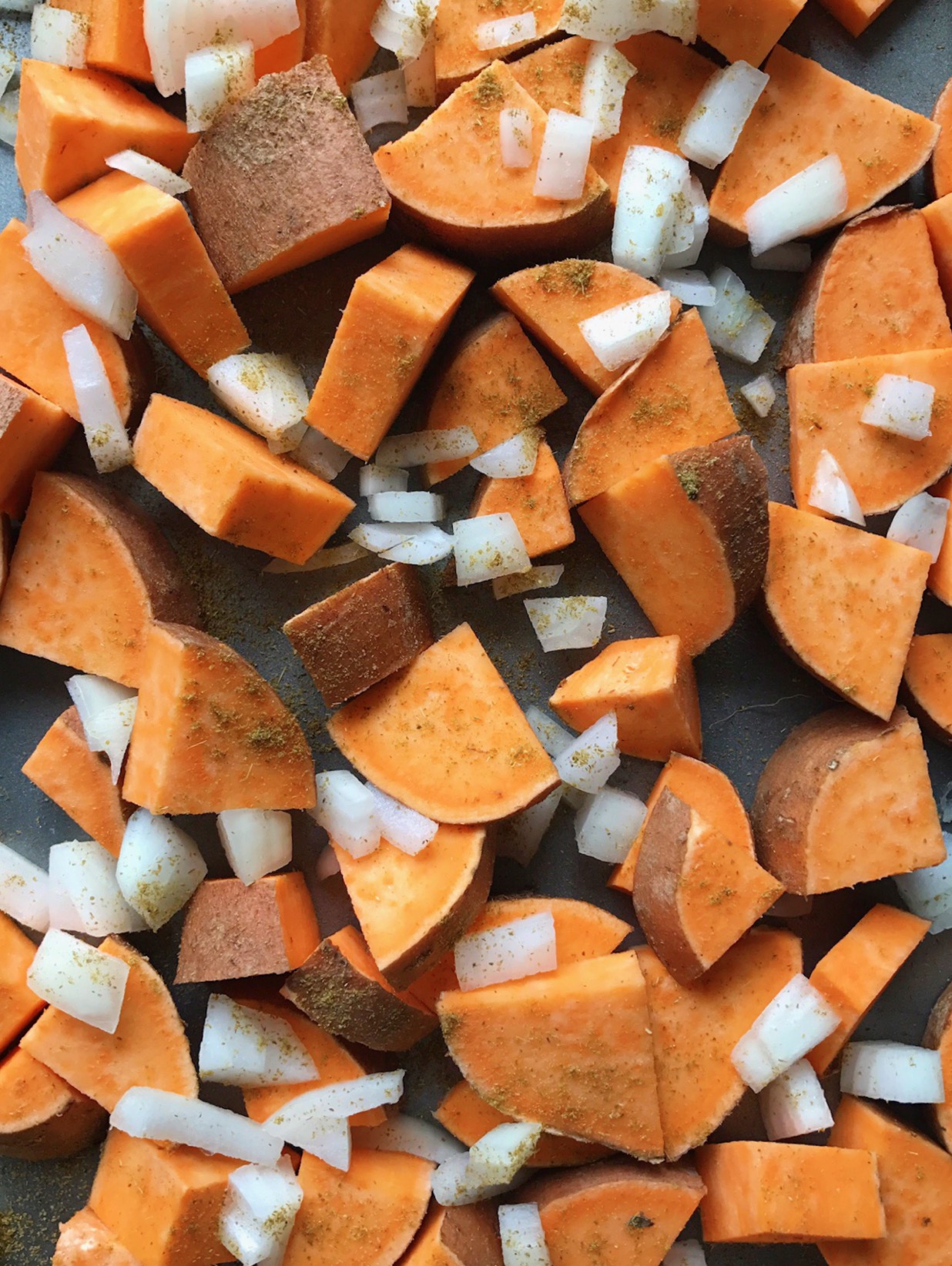 vegan-roasted-sweet-potato-soup